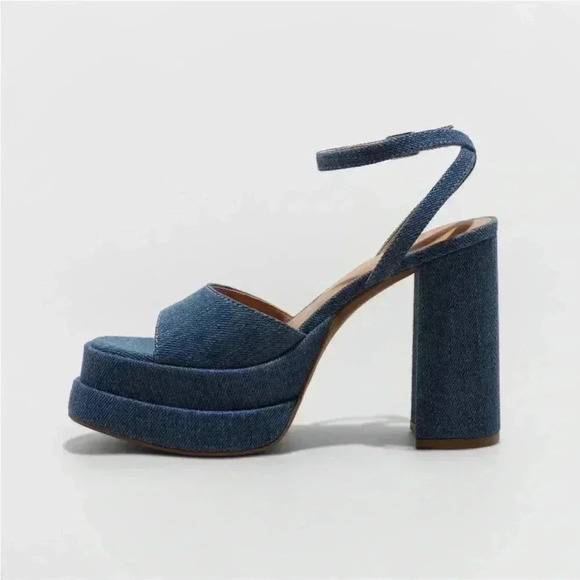 NWT Women's Alessia Platform Heels - Wild
Fable Blue 8.5 - Picture 3 of 5